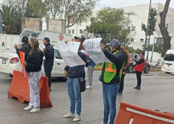 Cinco horas de cierre vial y miles de usuarios afectados