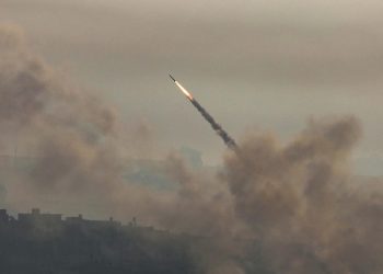 Se eleva a más de 300 el número de israelíes fallecidos