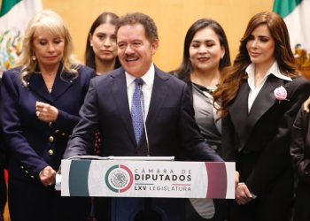 Aprueban Diputados Ley de trata; Gloria Trevi celebró y pidió aplicarla en breve