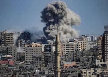 HRW insta a investigar ataques de Hamás contra civiles israelíes como crímenes de guerra