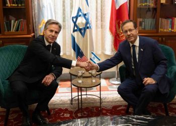 Blinken garantiza a Herzog que Israel ganará la guerra con Hamás