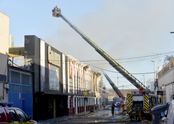 Incendio en España deja 13 personas fallecidas