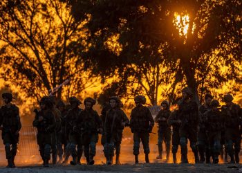 Israel ordena evacuar la ciudad de Tiro y zonas cercanas por operaciones contra Hizbulá