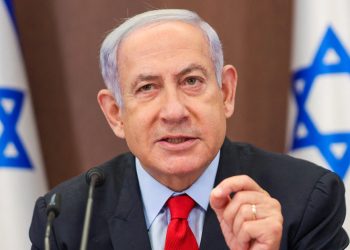 Netanyahu forma gobierno de emergencia junto a líder opositor y exjefe del Ejército