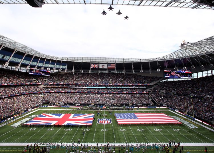 La Liga Nacional de Fútbol Americano (NFL) inicia su gira europea con un encuentro