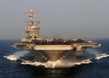 EU envía un segundo grupo de portaaviones al Mediterráneo