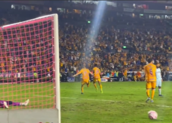 En el último suspiro Tigres le saca el triunfo a Cruz Azul