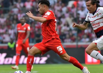 Toluca y Chivas dividen puntos en la jornada 10