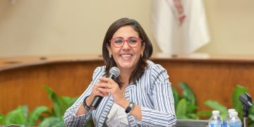 ¿Por qué el INE ordenó a AMLO eliminar la posdata de su Conferencia Matutina? Claudia Zavala consejera del INE nos explica