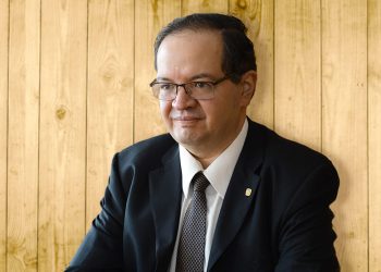Leonardo Lomelí es el nuevo rector de la UNAM