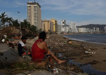 Se eleva la cifra de muertos por huracán Otis; suman 56 desaparecidos