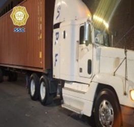 Aseguran más de 40 toneladas de “falluca” en el Centro Histórico