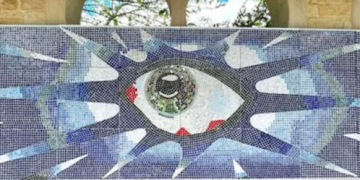 “El ojo psicodélico” que perteneció a Lennon será subastado en Inglaterra
