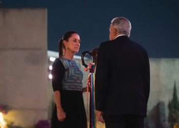 Sheinbaum revela el motivo de su visita a Palacio Nacional