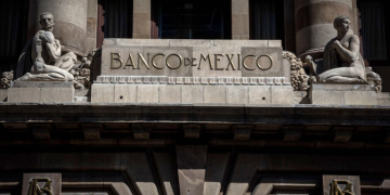 Banxico determina que instituciones financieras no cobraren intereses a tarjetahabientes afectados por Otis