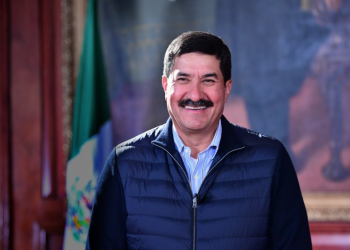 Javier Corral renuncia al PAN tras 41 años de militancia