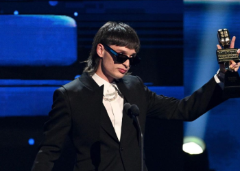 Peso pluma lanza una canción para famoso videojuego