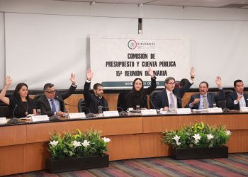 Aprueba Morena y aliados, entre reclamos por Acapulco, el dictamen del presupuesto 2024. Va al pleno el lunes