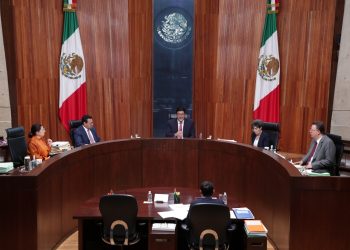 EL TEPJF avala acuerdo del INE para que en gubernaturas prevalezca la fórmula 5 mujeres 4 hombres