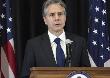 Blinken aboga en Israel por rescatar rehenes de Hamás y proteger a civiles en Gaza