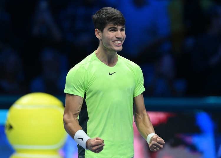 Turin (Italy), 15/11/2023.- Carlos Alcaraz of Spain celebrates after winning his round robin match against Andrey Rublev of Russia at the Nitto ATP Finals tennis tournament in Turin, Italy, 15 November 2023. (Tenis, Italia, Rusia, España) EFE/EPA/ALESSANDRO DI MARCO