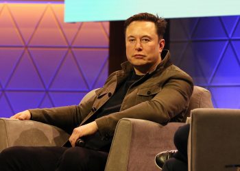 Conoce a “Grok” el nuevo aliado de Elon Musk