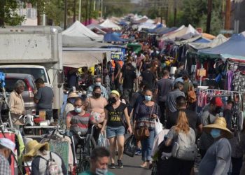 “En la región el 93% de las personas cuentan con un empleo, pero 1 de cada 2 tiene un trabajo informal”: CEPAL