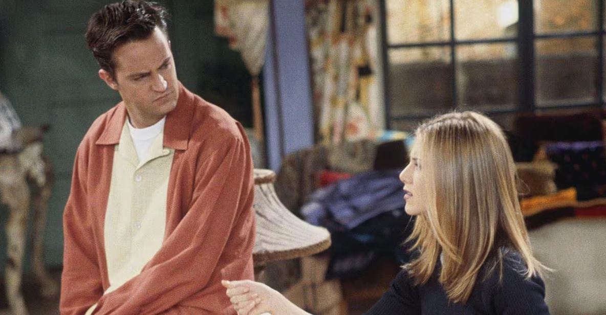 Jennifer Aniston Rinde Homenajea A Matthew Perry Amaba Hacer Reír A La Gente Enfoque Noticias 8799