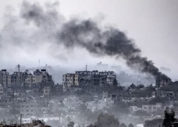 Una segunda mexicana sale de la Franja de Gaza con su esposo