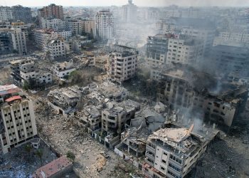 Entran los primeros camiones de la tregua a Gaza