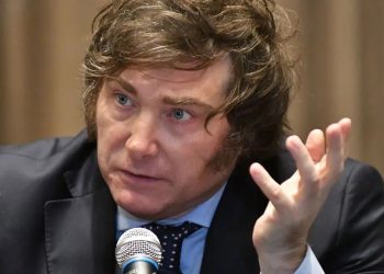 Milei acude a la residencia presidencial de Olivos para empezar la transición