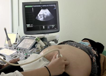 Violencia obstétrica en México se ha normalizado; esto instruyó el INAI a la Secretaría de Salud