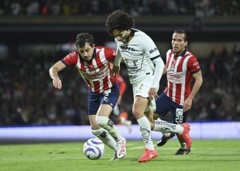 Pumas vence a Chivas en Ciudad Universitaria