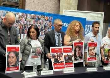 Familiares de secuestrados por Hamás exigen su liberación