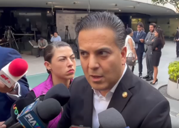 Exigen senadores de oposición a Arturo Zaldívar que explique la “causa grave” para renunciar a su cargo