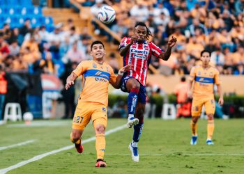 San Luis le arrebata triunfo a Tigres en el último minuto