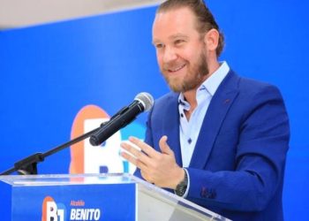 “Vamos a convocar a todos los priístas, perredistas y sociedad civil, porque hoy a la gente lo que menos le interesa son los problemas de la clase política”: Taboada