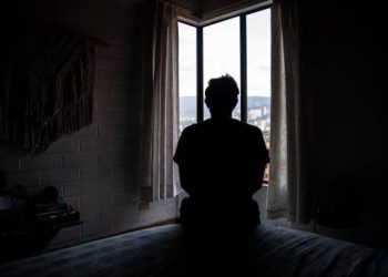 Las personas sin contacto con familiares o amigos tienen un riesgo de muerte un 39% mayor, asegura estudio