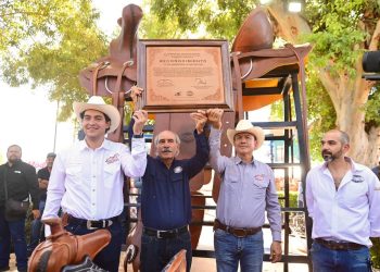 Sonora tiene la silla de montar más grande del mundo
