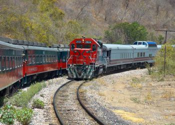 “El decreto no es sorpresa para nadie, el presidente se ha enfocado a reintroducir los trenes de pasajeros”: Experto