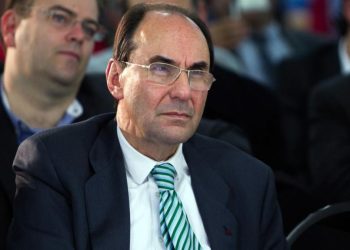 El político español Vidal-Quadras está fuera de peligro tras ser tiroteado en Madrid