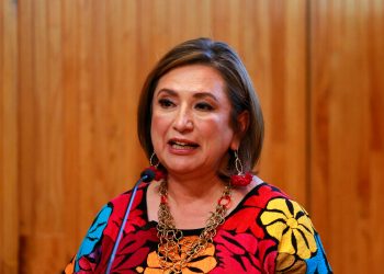 Xóchitl Gálvez arranca precampaña con crisis por amago del PRD, Frente Amplio se tambalea