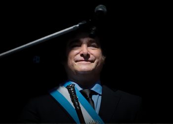 El Gobierno de Milei hará “lo imposible” por evitar la catástrofe