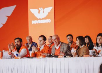 “No vamos a colgar los tenis”, advierte MC a PRI y PAN