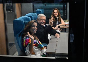 López Obrador inauguró el tramo del Tren Maya que va de Cancún a Palenque