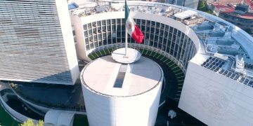Chocan en el Senado por inasistencia de Maru Campos