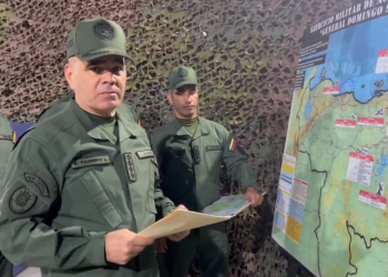 Venezuela mantendrá despliegue militar hasta que “salga” buque británico