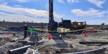 Inician trabajos para el rescate de 10 mineros en Pinabete