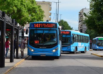 La reducción de subsidios a transporte y energía en Argentina será a partir el 1 de enero