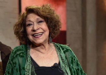 “Cristina Pacheco entregó las cámaras y los micrófonos al pueblo”: Álvaro Cueva, periodista crítico de televisión